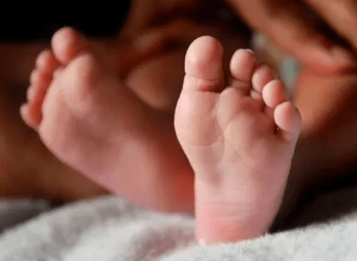 ಕಾಸರಗೋಡು : ಗಂಟಲಲ್ಲಿ ಎದೆಹಾಲು ಸಿಲುಕಿದ ಶಂಕೆ – ಮೂರು ತಿಂಗಳ ಮಗು ಮೃತ್ಯು