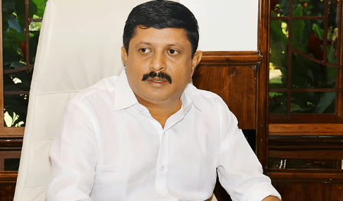 ಇನ್ಮುಂದೆ ಆಧಾರ್ ಕಾರ್ಡ್ ಟೆನ್ಷನ್ ಇಲ್ಲ; ಶೀಘ್ರದಲ್ಲೇ ಬರಲಿದೆ ‘ಶಕ್ತಿ ಸ್ಮಾರ್ಟ್ ಕಾರ್ಡ್’