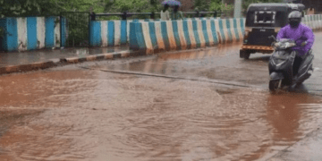 ಪುತ್ತೂರು: ವಿವೇಕಾನಂದ ಕಾಲೇಜು ಸಂಪರ್ಕಿಸುವ ಹದಗೆಟ್ಟ ರಸ್ತೆ ದುರಸ್ತಿಗೆ ಸಂಸದ ಬ್ರಿಜೇಶ್ ಚೌಟಾಗೆ ಮನವಿ