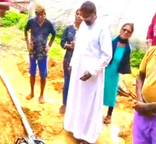 ಕಲ್ಲಿಗೆ ಗ್ರಾಮದಲ್ಲಿ ಮಳೆಕೊಯ್ಲು ಅಭಿಯಾನ: ಬೋರ್‌ವೆಲ್ ಇಂಗುಗುಂಡಿ ನಿರ್ಮಾಣದ ಕುರಿತು ಪ್ರಾತ್ಯಕ್ಷಿಕೆ