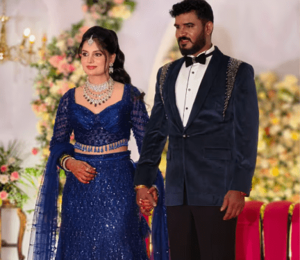 ನಟ ಚಿಕ್ಕಣ್ಣ-ಪಾವನಾ ಗೌಡ ರೆಸೆಪ್ಶನ್ ಅದ್ಧೂರಿ ಸಮಾರಂಭದಲ್ಲಿ ಮಿಂಚಿದ ಜೋಡಿ