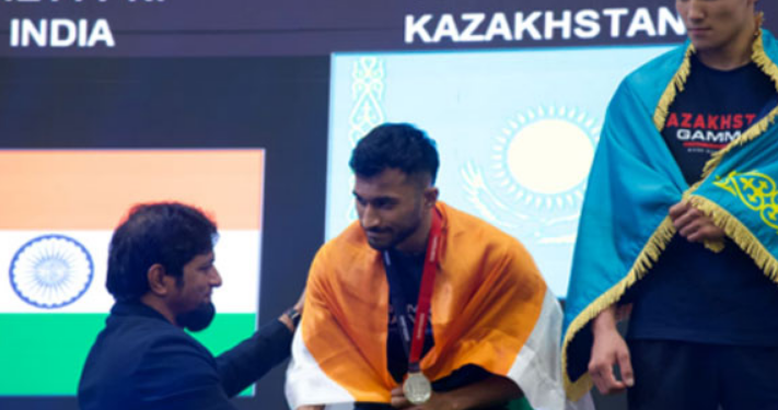 ನಿಖಿಲ್ ಶೆಟ್ಟಿಗೆ ಬೆಳ್ಳಿ ಪದಕ: ಗಾಮಾ ಏಷ್ಯನ್ ಎಂಎಂಎ ಚಾಂಪಿಯನ್‌ಶಿಪ್‌ನಲ್ಲಿ ಮಂಗಳೂರಿನ ಫೈಟರ್‌ ಸಾಧನೆ